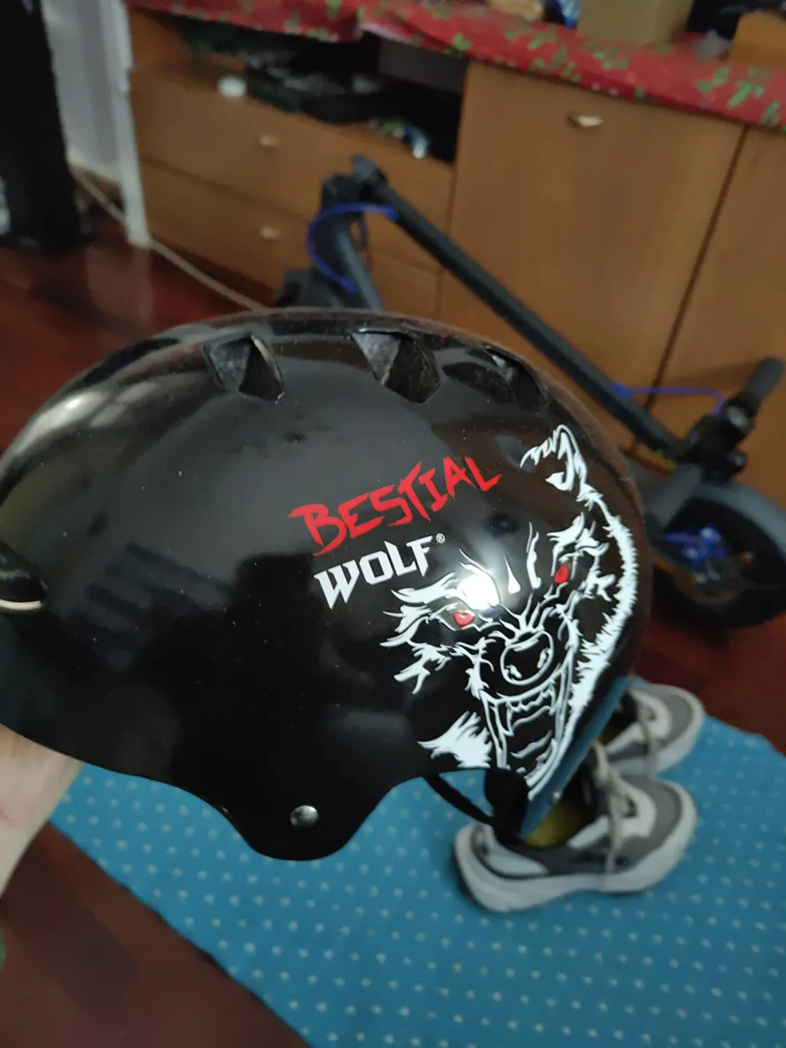 Bestial Wolf Black Skull B casco skate taglia L nero