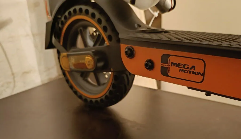 MEGA MOTION EV85F monopattino elettrico 30 km