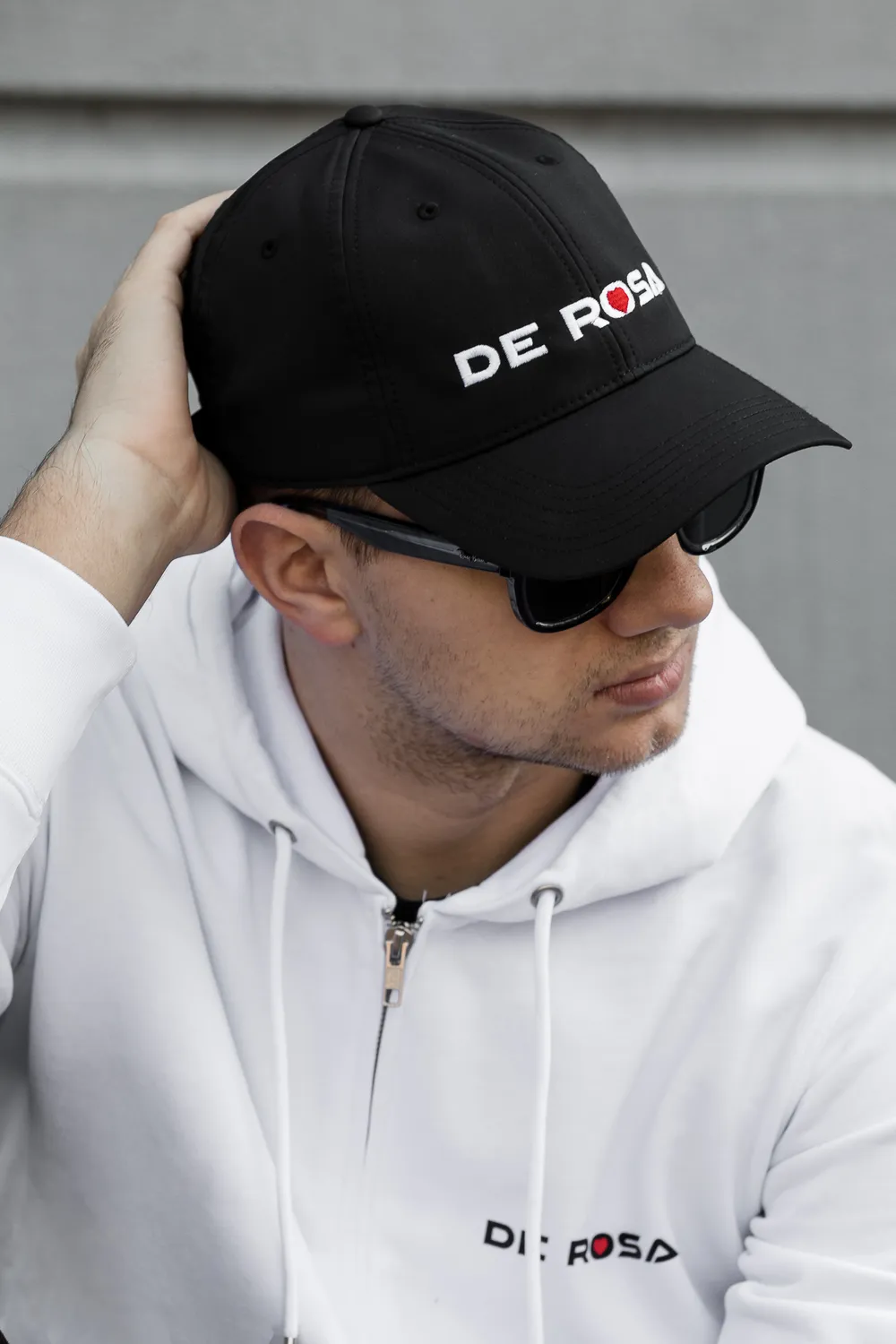 De Rosa 2026 Embroidered Cap cappellino ricamato nero cuore rosso