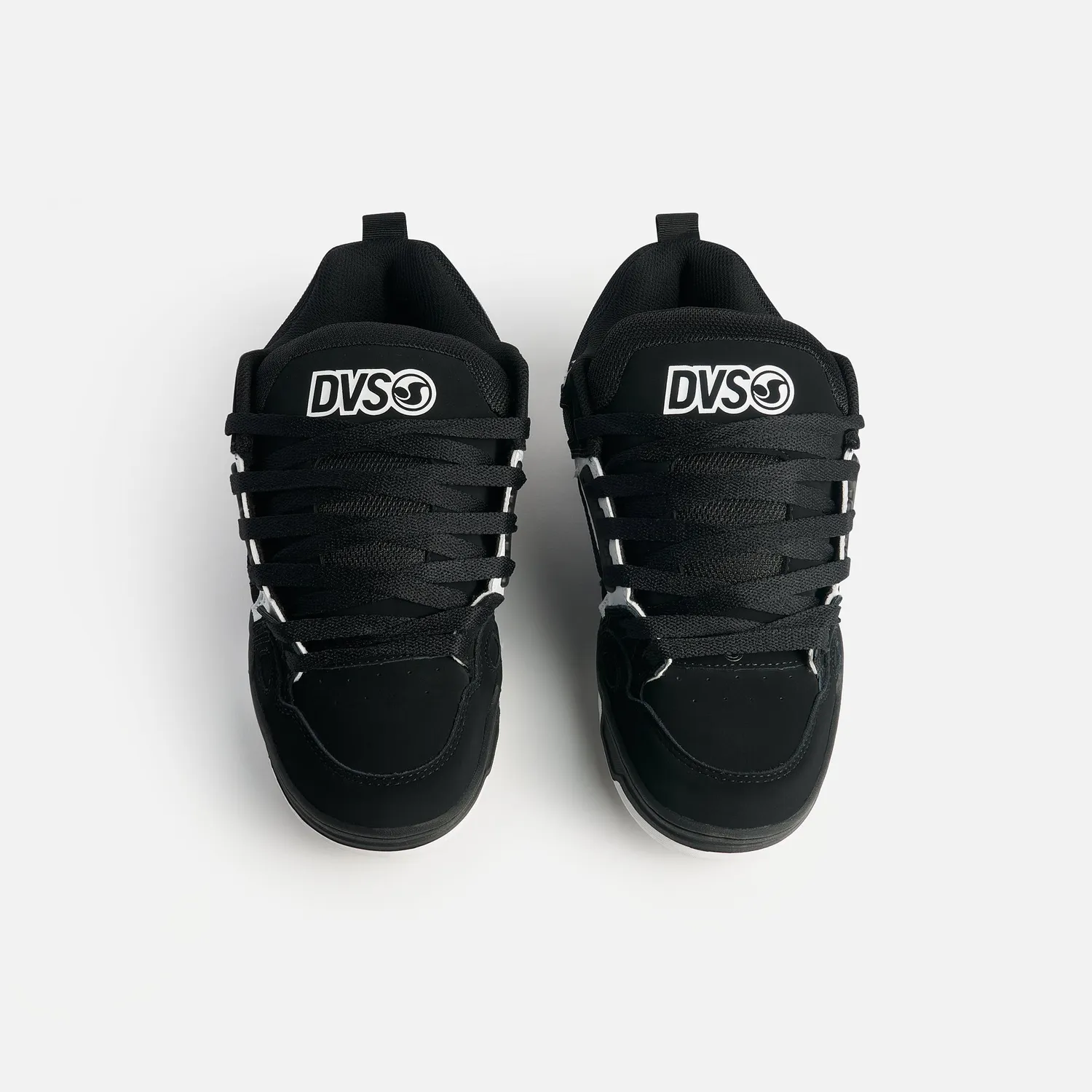 DVS Comanche scarpe skate black white cupsole