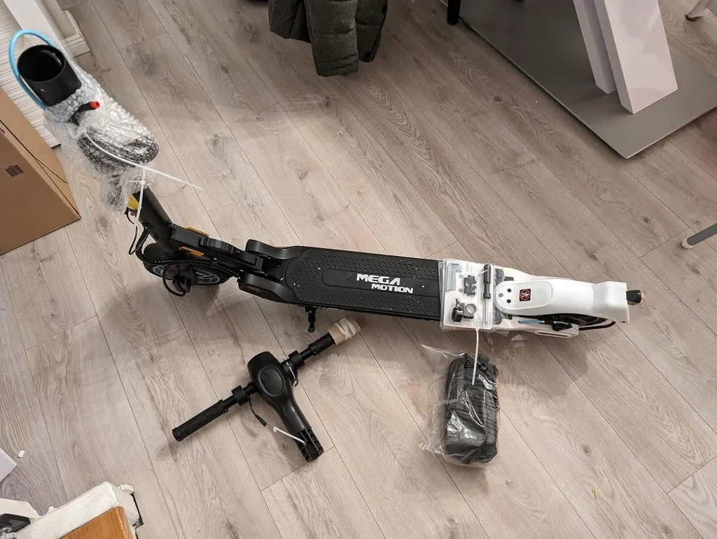 MEGA MOTION ME5 monopattino elettrico 350W 25 km IE