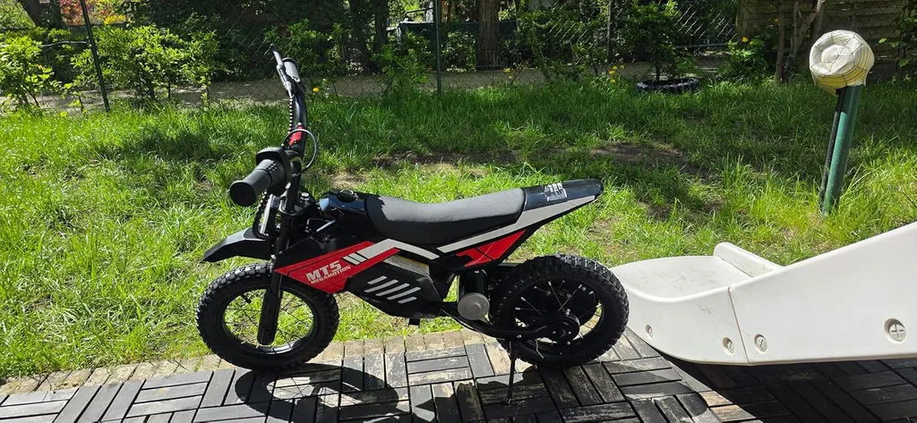 MEGA MOTION MT5 moto elettrica bimbi 16 km/h IE